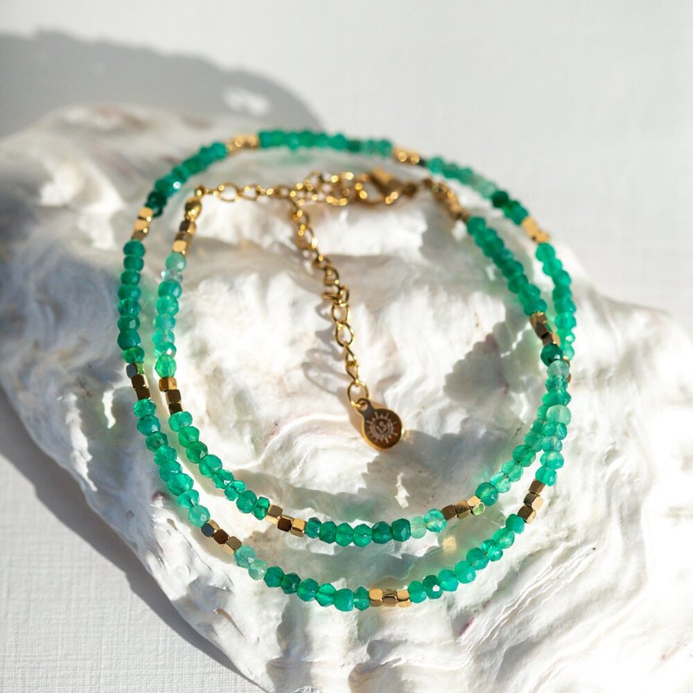 Green Onyx Necklace Dainty Beaded Necklace Waterproof Gold Necklace - Picture 9 of 9